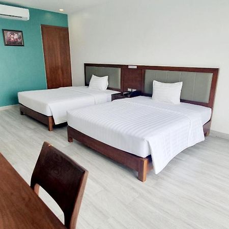 Ha Long Bay Tuan Chau Hotel Exterior foto